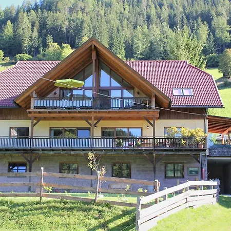 Apartament Schoenes Praegant Bad Kleinkirchheim