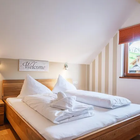 Schoenes Praegant Bad Kleinkirchheim