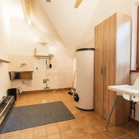 Schoenes Praegant Apartament *
