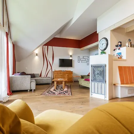 Apartament Schoenes Praegant Bad Kleinkirchheim