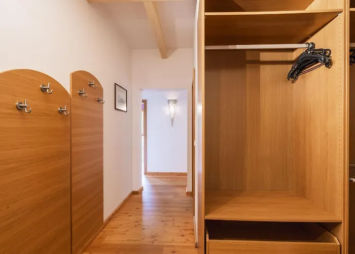 Schoenes Praegant Bad Kleinkirchheim